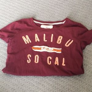 HOLLISTER T SHIRT